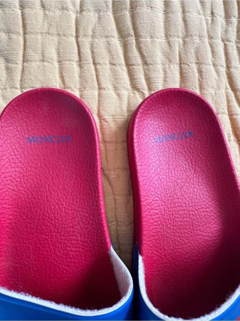 Moncler enfant slip